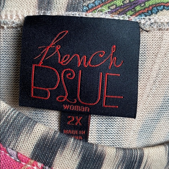 French Blue Woman embellished multi color top, 2X - Picture 4 of 4